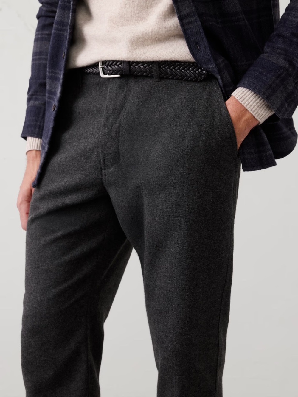 NWT SLIM-FIT BRUSHED PANT